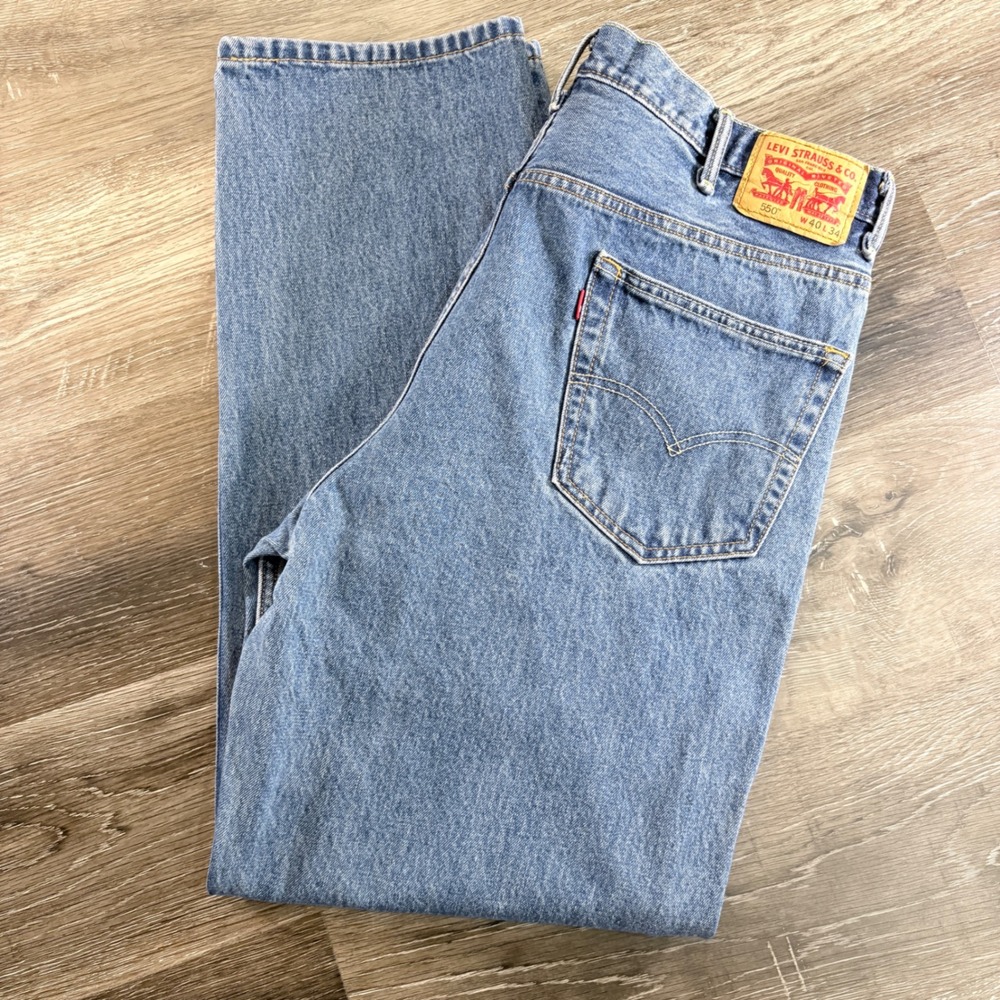 Levi's 550 Relaxed Fit Tapered Leg Blue Denim Jeans Mens 40x34 Medium Wash